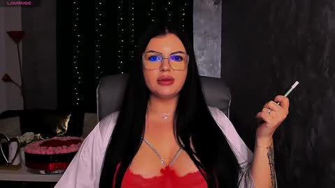 Giulia online show from December 2, 2024, 3:15 am