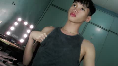 givemethrillx online show from March 22, 2026, 9:51 pm