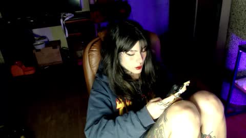 Snapshot of givenom chatting on September 28, 2025, 12:38 am dirtyvenom online show from September 28, 2025, 12:38 am