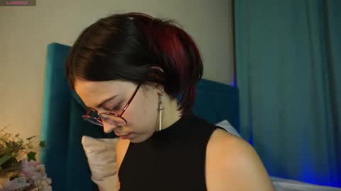 Agness online show from October 17, 2025, 2:52 pm