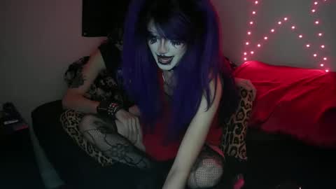 Gloomy online show from October 27, 2025, 3:21 am