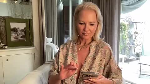 Gl1tter Barbie online show from March 3, 2025, 12:27 pm