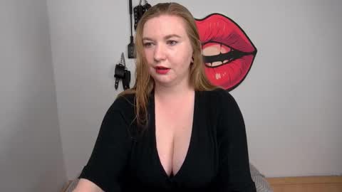 Nikki online show from October 18, 2025, 3:57 pm