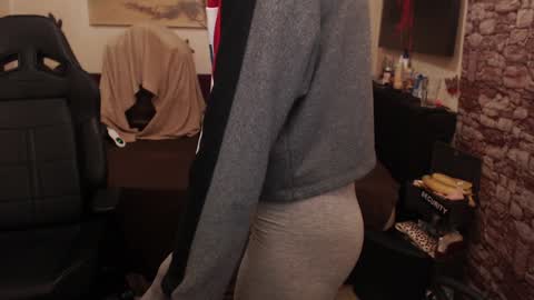 Glamourhottie online show from December 5, 2024, 8:44 am