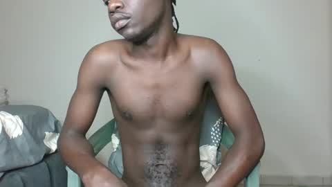Snapshot of glane_ chatting on February 6, 2025, 6:51 am James online show from February 6, 2025, 6:51 am