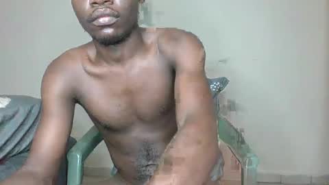 Snapshot of glane_ chatting on February 26, 2025, 7:53 am James online show from February 26, 2025, 7:53 am
