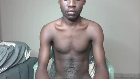 Snapshot of glane_ chatting on March 6, 2025, 11:14 am James online show from March 6, 2025, 11:14 am