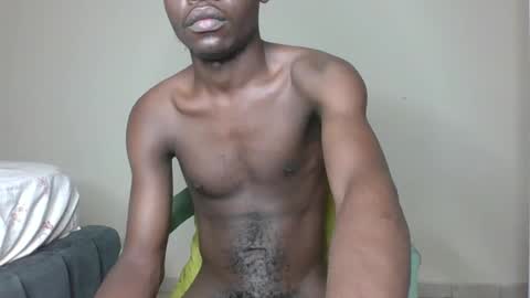 Snapshot of glane_ chatting on March 11, 2025, 4:32 am James online show from March 11, 2025, 4:32 am