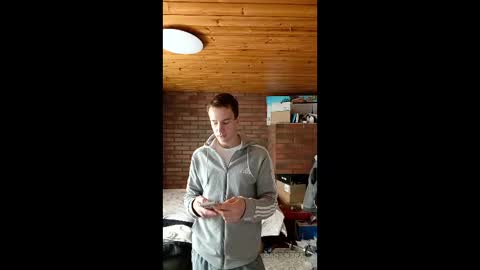 Snapshot of glebc chatting on March 15, 2026, 9:26 am glebc online show from March 15, 2026, 9:26 am