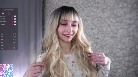 Snapshot of glennabardy chatting on January 25, 2025, 4:35 pm Sandra online show from January 25, 2025, 4:35 pm