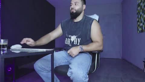 Matthew .. for short call me Matt online show from December 22, 2025, 5:48 am