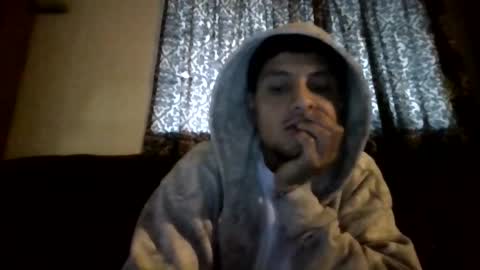 Snapshot of glly444 chatting on March 7, 2026, 2:03 pm glly444 online show from March 7, 2026, 2:03 pm
