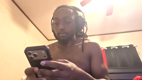 glomightyj online show from May 16, 2026, 4:17 pm