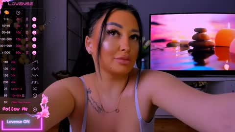 gabrielle online show from March 7, 2025, 10:32 pm