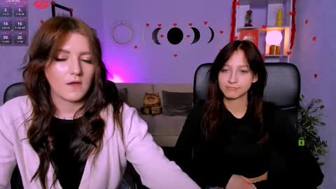 gloria_flower_ online show from February 19, 2026, 9:00 pm