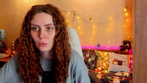 Gloria Wood online show from January 12, 2025, 6:38 pm