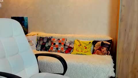 Gloria Wood online show from February 13, 2026, 4:25 pm