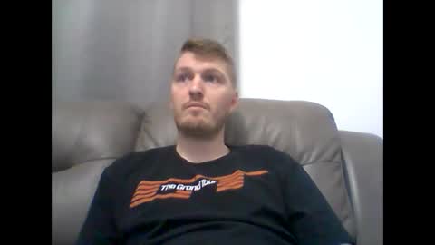 gmonay1331 online show from September 30, 2025, 3:22 am