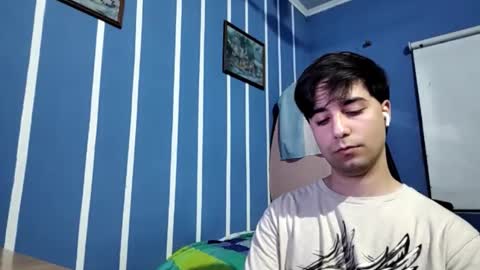 Snapshot of gnasf chatting on September 29, 2025, 11:20 pm Gnasf online show from September 29, 2025, 11:20 pm