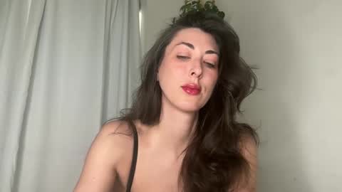 Snapshot of goblingoddess chatting on February 16, 2025, 4:32 pm GoblinGoddesss online show from February 16, 2025, 4:32 pm