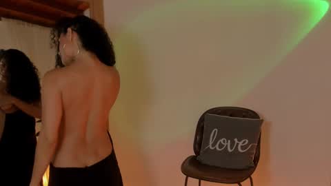 Snapshot of goddes_helena chatting on February 24, 2025, 2:30 am Elena online show from February 24, 2025, 2:30 am