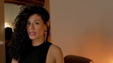 Snapshot of goddes_helena chatting on March 7, 2025, 12:26 am Elena online show from March 7, 2025, 12:26 am