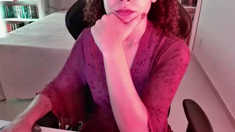 Fauna online show from November 25, 2025, 11:27 pm