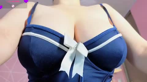 Snapshot of goddess_kianna chatting on July 2, 2026, 11:44 pm Goddess Kianna online show from July 2, 2026, 11:44 pm