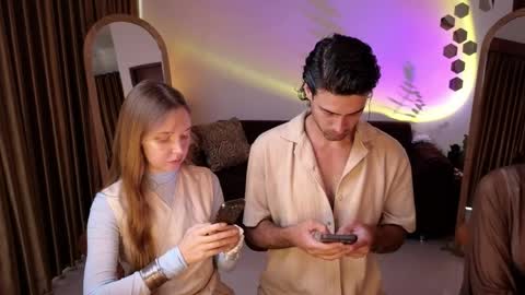   330 UTC2 girls   online show from April 17, 2026, 2:47 am