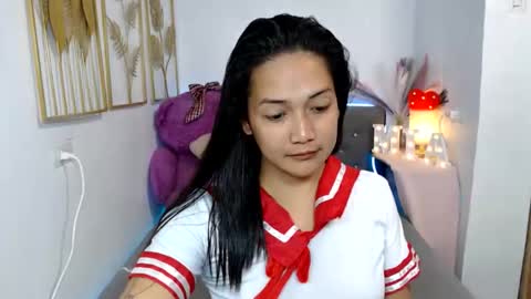 Snapshot of goddess_mia69 chatting on December 9, 2024, 12:19 pm mia online show from December 9, 2024, 12:19 pm