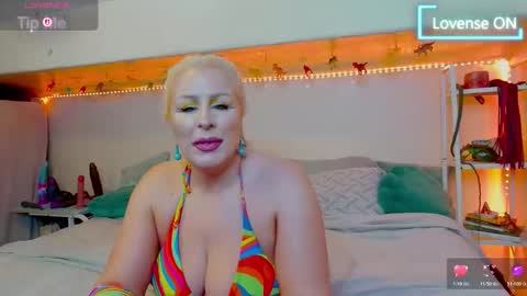 Snapshot of goddessalimony chatting on May 30, 2026, 9:01 pm Goddess Alimony online show from May 30, 2026, 9:01 pm