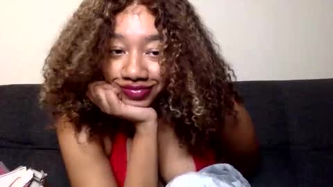 Goddess Daisy Sky online show from January 7, 2025, 7:38 pm