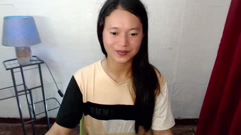 Ronel online show from December 15, 2024, 1:43 pm