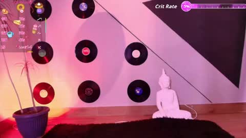 Snapshot of goddessjulieta chatting on May 6, 2026, 7:08 pm Julieta online show from May 6, 2026, 7:08 pm