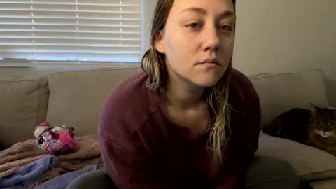 GoddessMayvn online show from November 19, 2025, 12:10 am