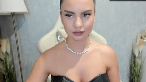 Mistress online show from October 2, 2025, 2:24 pm