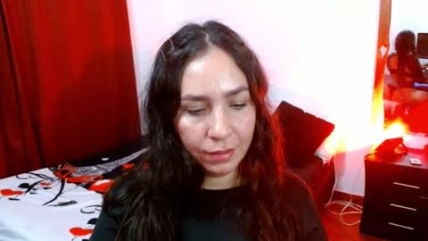 Snapshot of goddessnahi chatting on January 18, 2025, 2:47 am Naih Reyes online show from January 18, 2025, 2:47 am