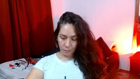 Snapshot of goddessnahi chatting on January 28, 2025, 7:22 am Naih Reyes online show from January 28, 2025, 7:22 am