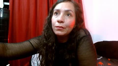 Snapshot of goddessnahi chatting on February 17, 2025, 5:04 am Naih Reyes online show from February 17, 2025, 5:04 am