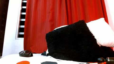 Snapshot of goddessnahi chatting on February 21, 2025, 5:24 am Naih Reyes online show from February 21, 2025, 5:24 am