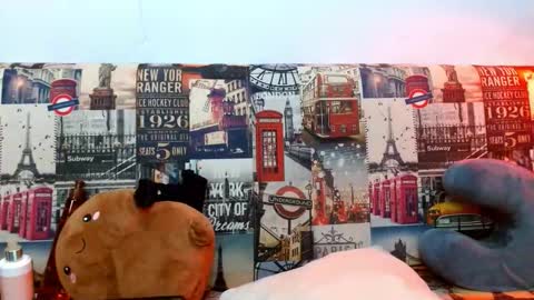 Snapshot of goddessnahi chatting on September 24, 2025, 9:29 pm Naih Reyes online show from September 24, 2025, 9:29 pm