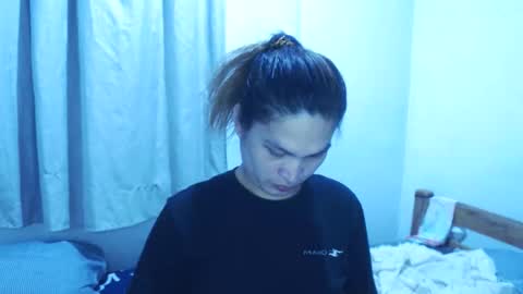 QUEEN JANE online show from November 2, 2025, 8:39 am