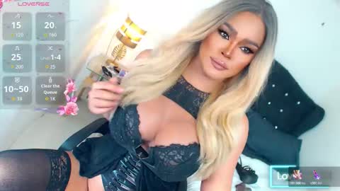 Miss Anna online show from January 13, 2026, 10:15 pm