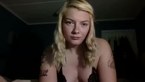Snapshot of goddessshay099 chatting on December 3, 2025, 12:07 am goddessshay099 online show from December 3, 2025, 12:07 am
