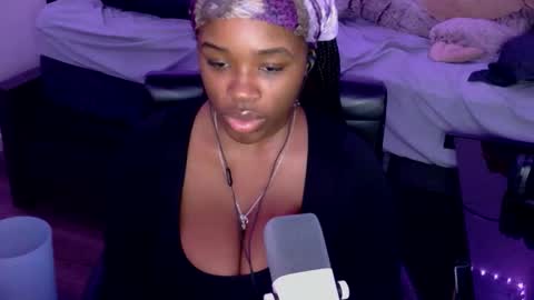 Goddess Bri online show from October 7, 2025, 12:08 am