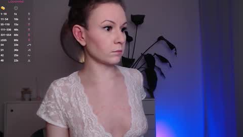 Snapshot of goddessvenina chatting on November 23, 2025, 4:51 pm Goddess. Mommy. Master. Greedy Brat. VENINA online show from November 23, 2025, 4:51 pm