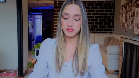 goddivaa online show from April 7, 2026, 9:48 pm