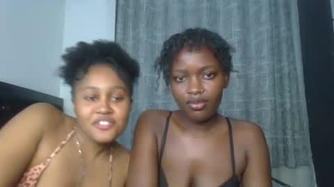 godess_lunah online show from May 8, 2026, 8:14 pm