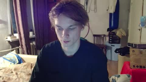 Snapshot of gofymcmouse chatting on October 25, 2025, 9:42 pm Daniel online show from October 25, 2025, 9:42 pm