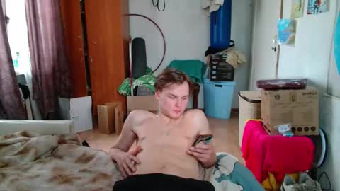 Snapshot of gofymcmouse chatting on November 6, 2025, 11:33 am Daniel online show from November 6, 2025, 11:33 am